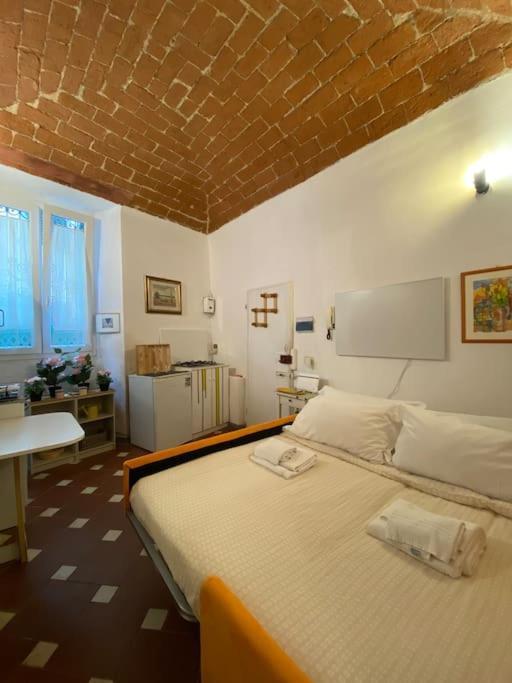 George'S House Apartment ฟลอเรนซ์ ภายนอก รูปภาพ